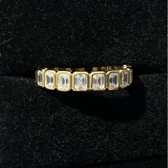 Anna Zuckerman Brickell 6 carat Eternity Ring - white diamond crystalline / SZ 8 - Picture 4 of 4